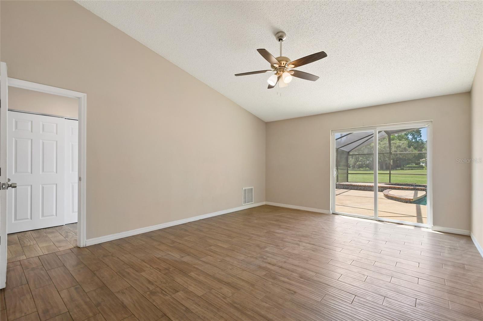 Image 42 of 56 For 7037 Edgeworth Drive