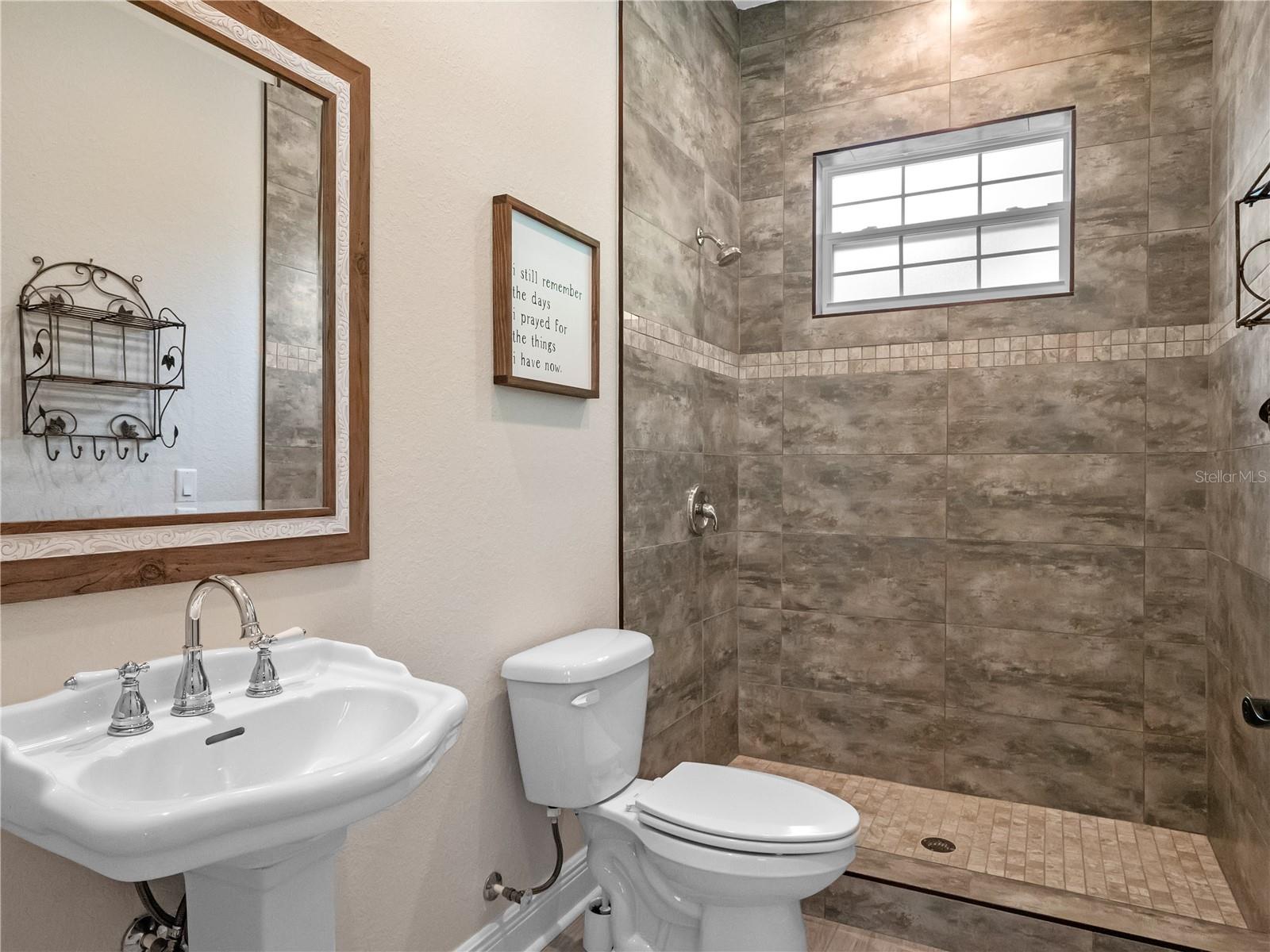 Image 33 of 79 For 20199 Sweetwood Lane