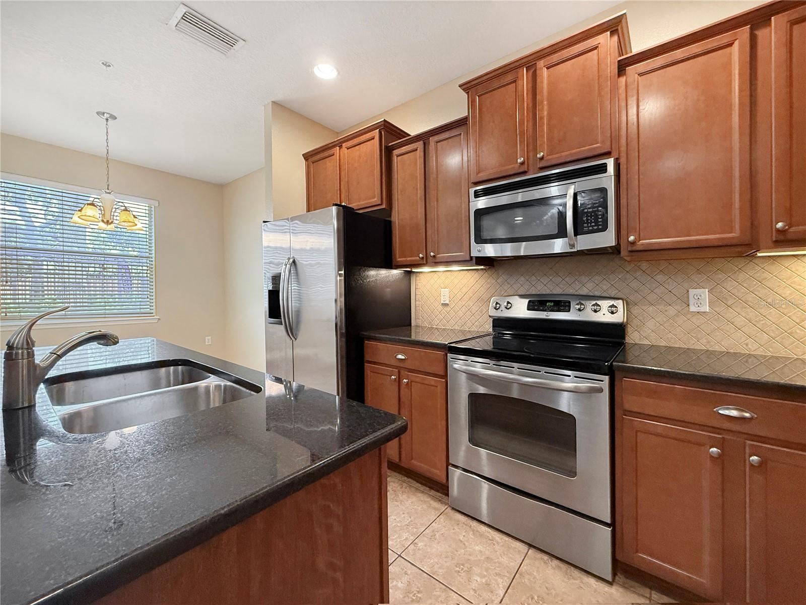 Image 15 of 45 For 8623 Andalucia Field Drive