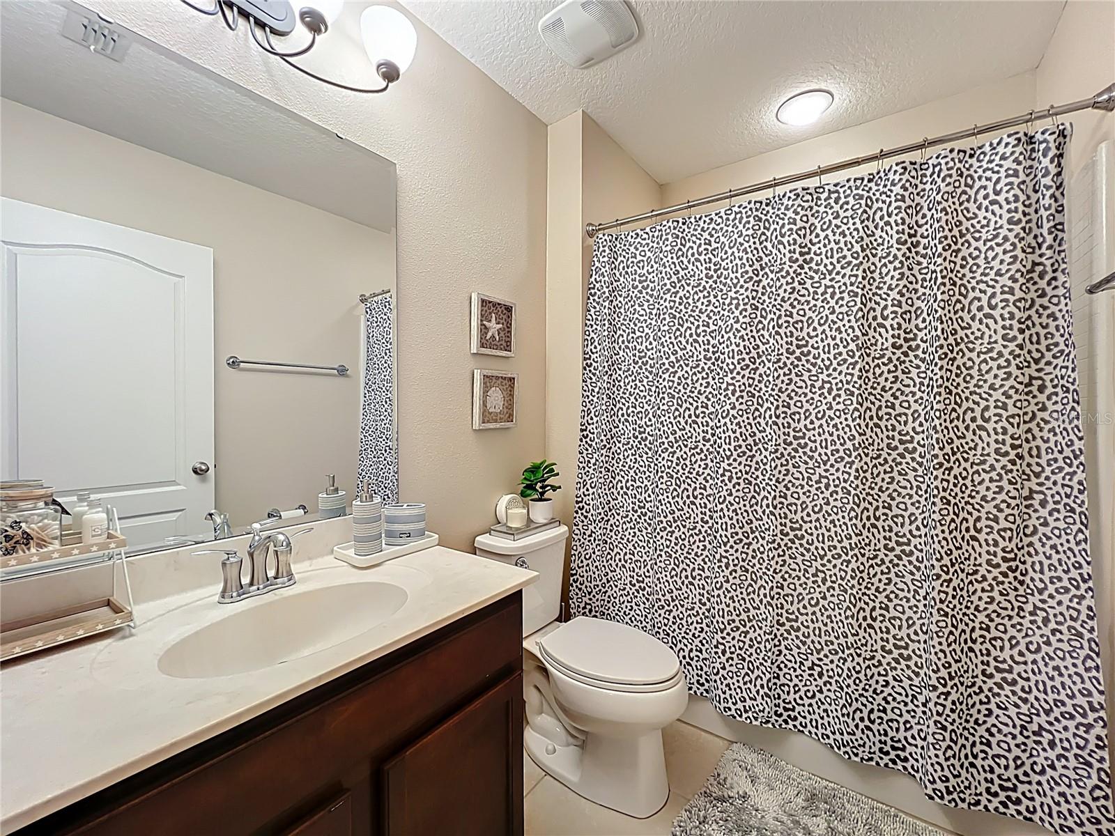 Image 24 of 31 For 1551 Peterson Place