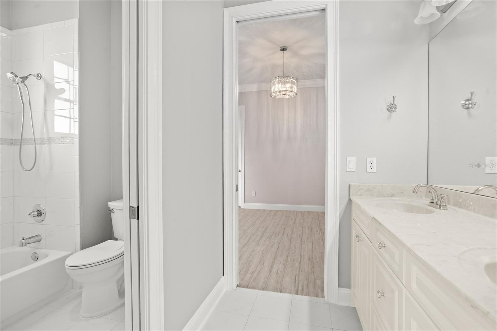 Image 31 of 42 For 6425 Cartmel Lane