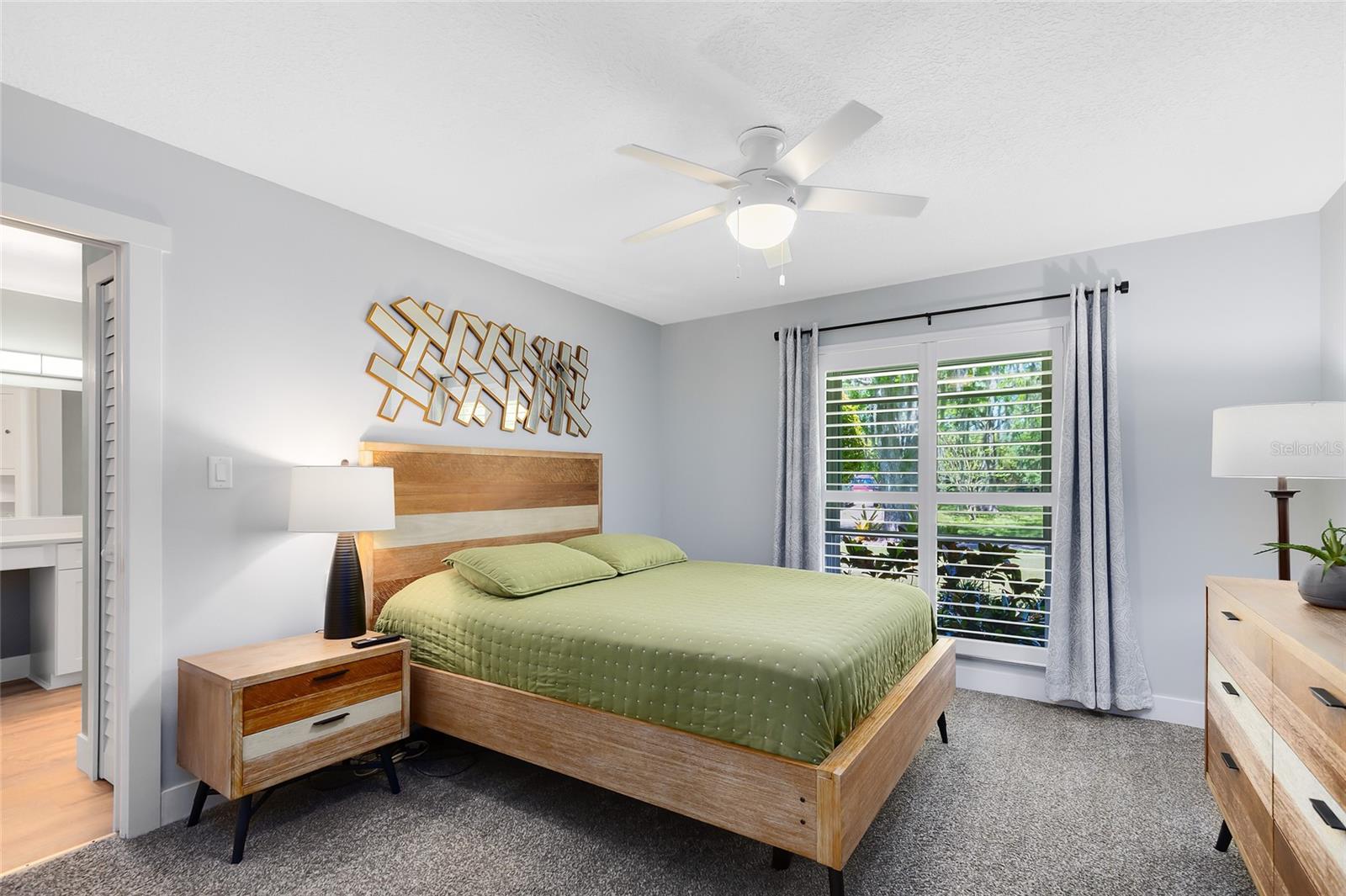Image 22 of 57 For 5370 Whispering Pine Circle