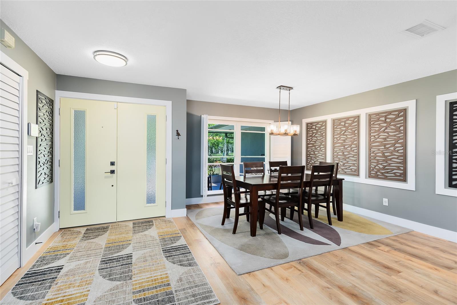 Image 5 of 57 For 5370 Whispering Pine Circle