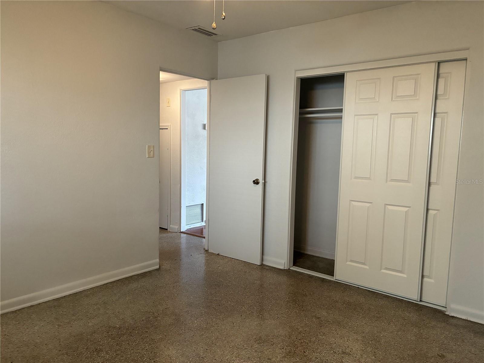 Image 8 of 11 For 2515 Formosa Avenue