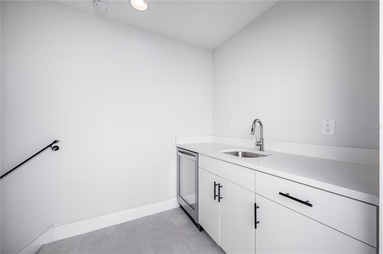 Image 43 of 48 For 1332 Gray Street 6