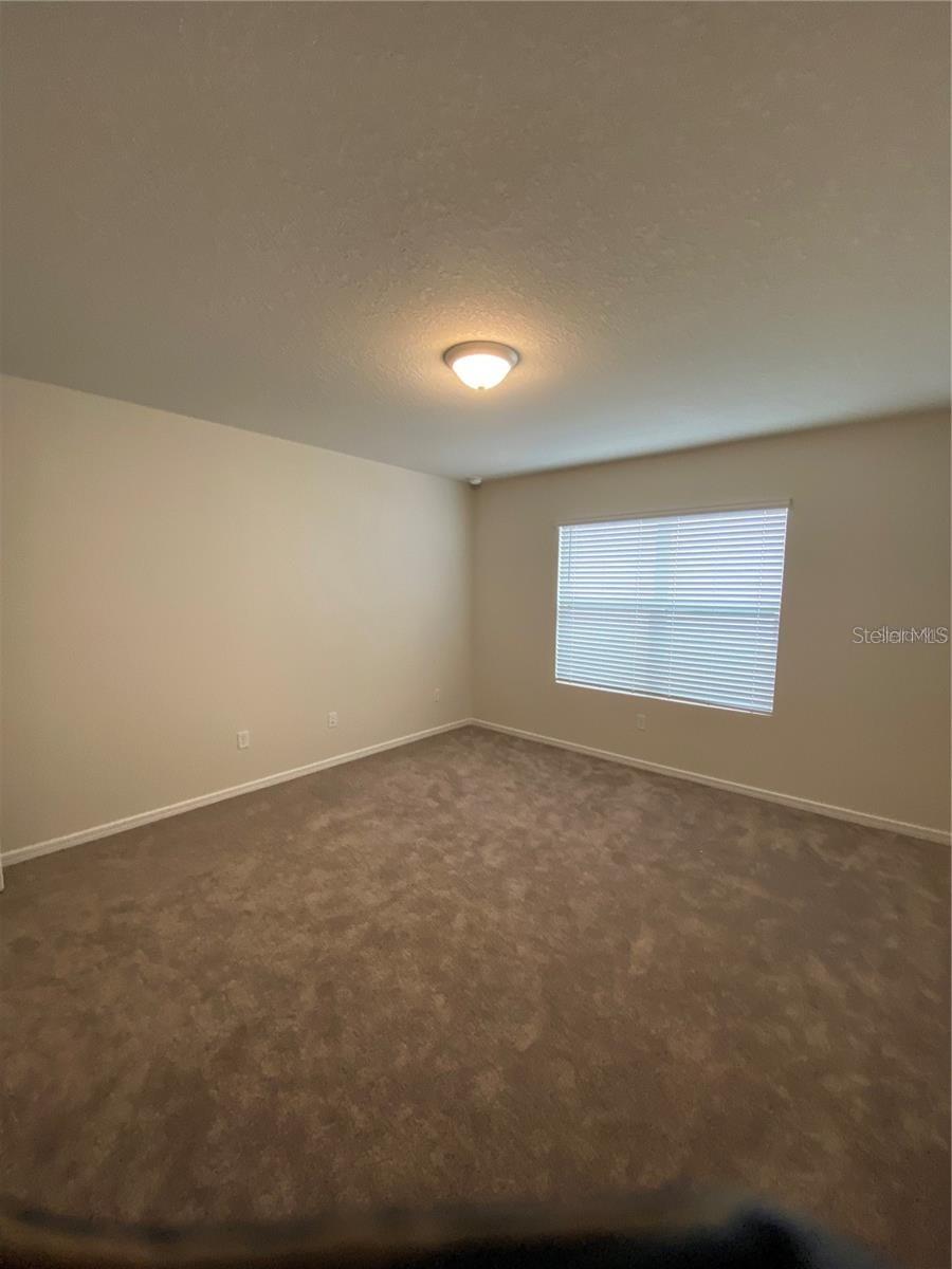 Image 19 of 32 For 1575 Aspen Avenue