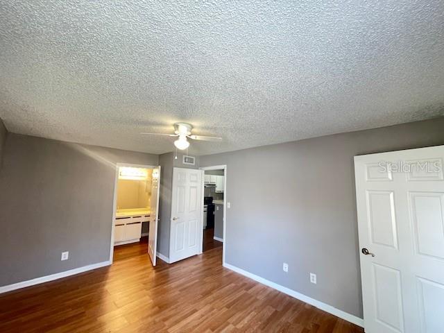 Image 16 of 25 For 4350 Perkinshire Lane 101