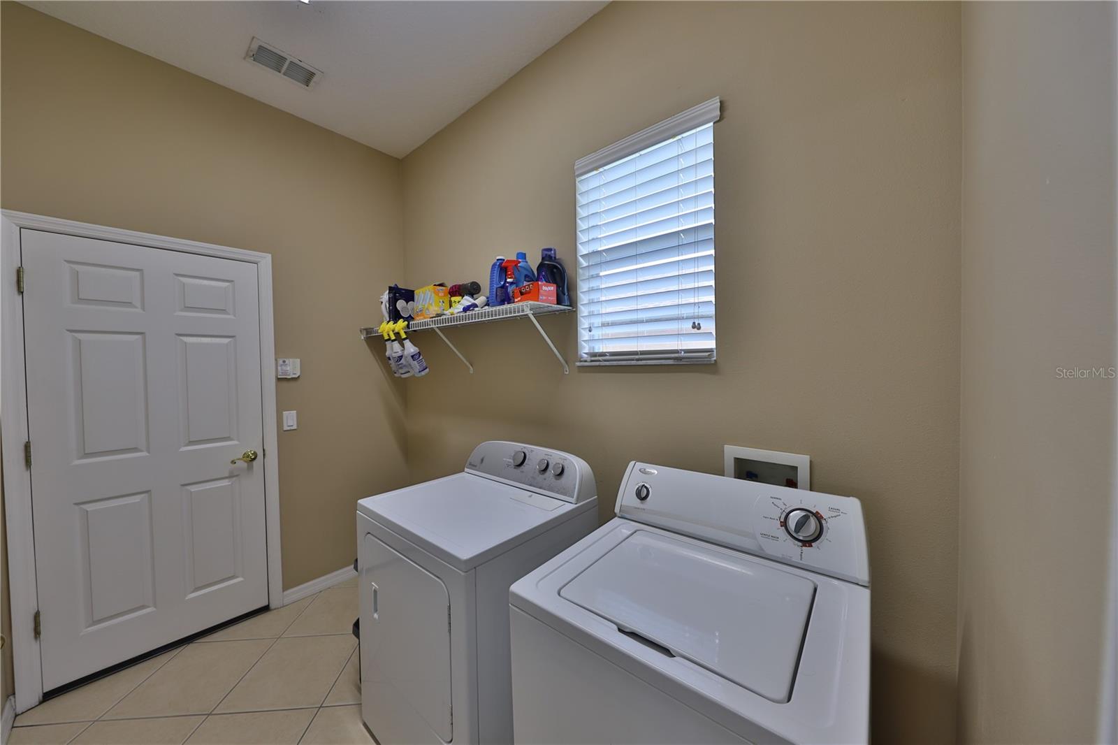 Image 16 of 24 For 5154 Majestic Woods Place