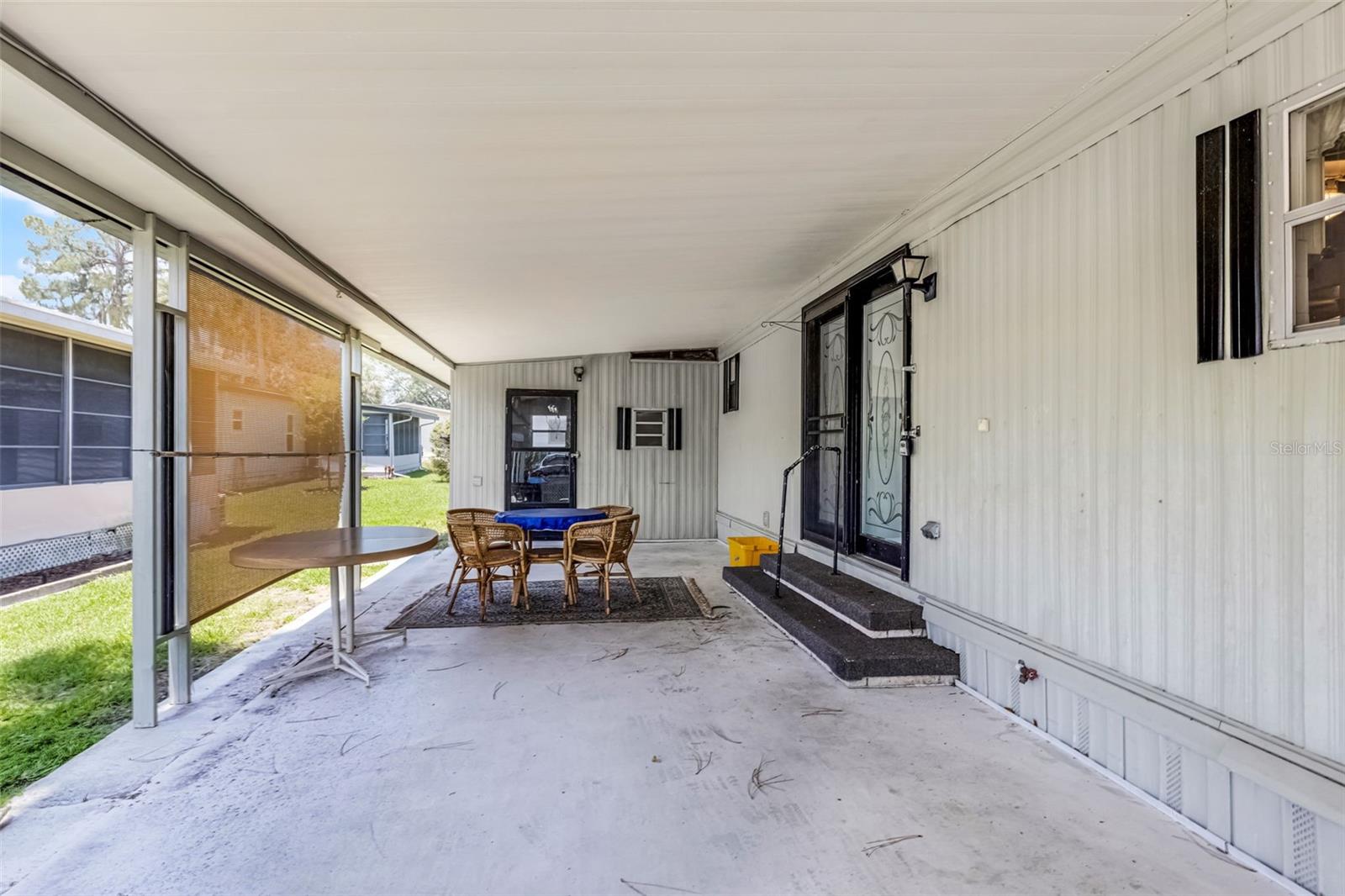 Image 5 of 43 For 200 Palm Meadows Drive