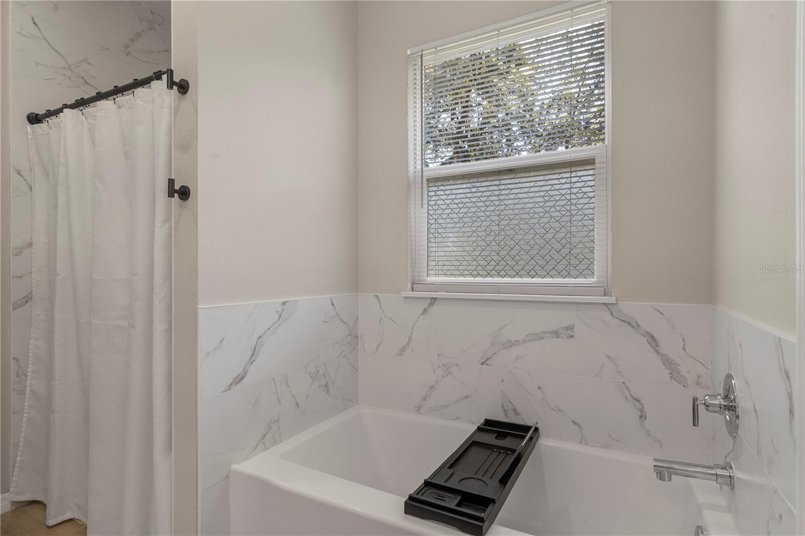 Image 21 of 38 For 146 15th Street