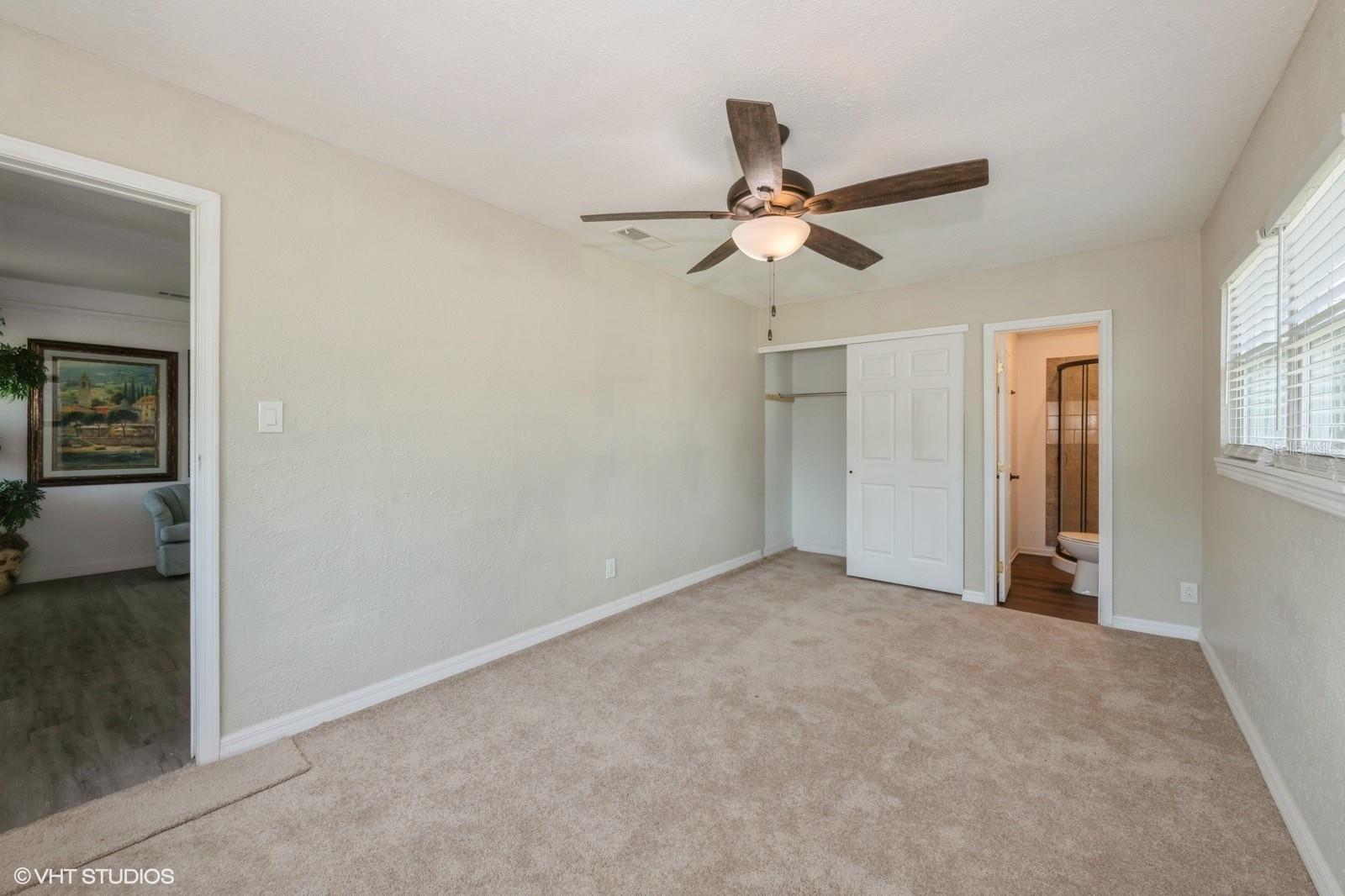 Image 14 of 32 For 4816 Crow Street