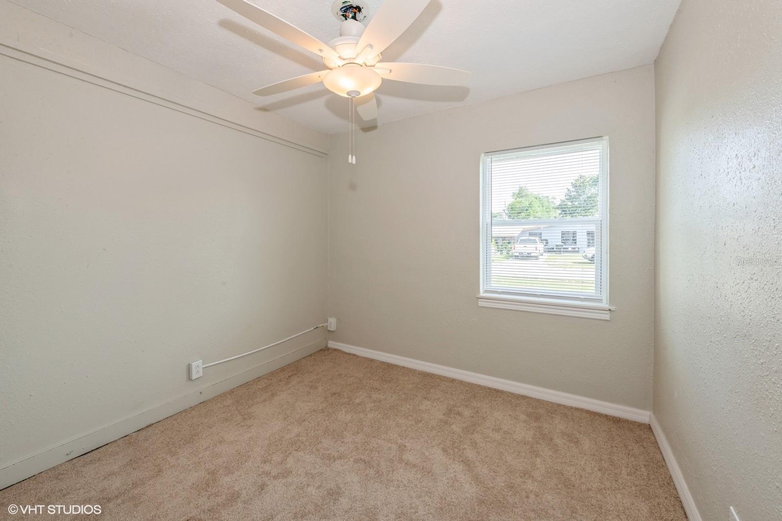 Image 17 of 32 For 4816 Crow Street
