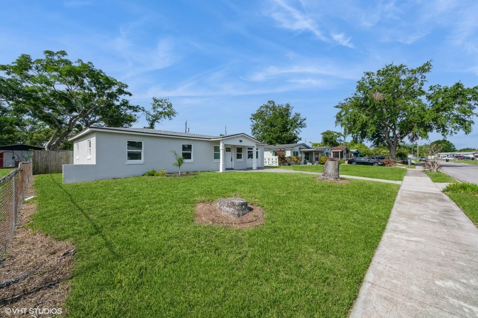 Image 2 of 32 For 4816 Crow Street