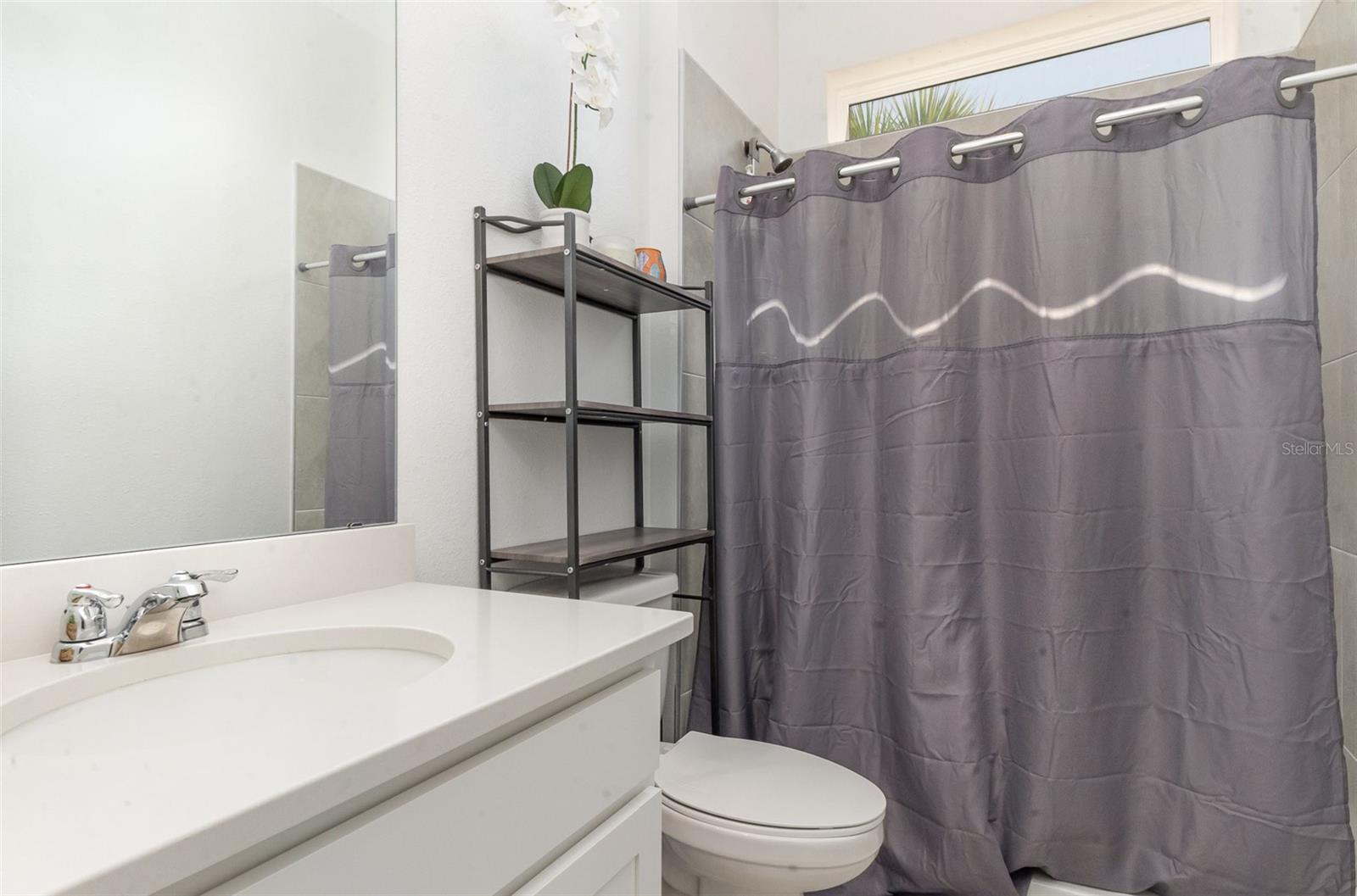 Image 17 of 37 For 9027 Coral Cape Street