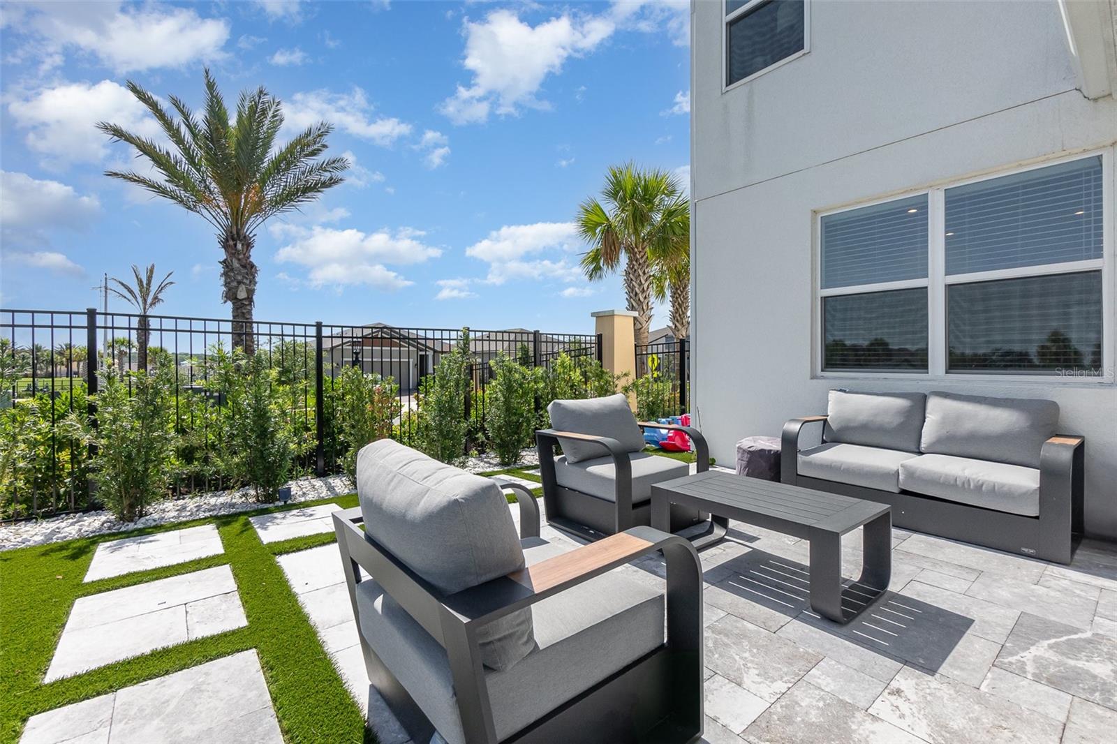 Image 29 of 37 For 9027 Coral Cape Street