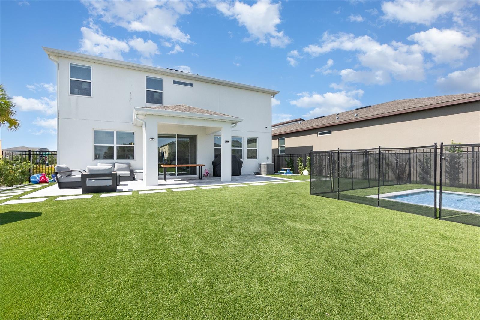 Image 33 of 37 For 9027 Coral Cape Street