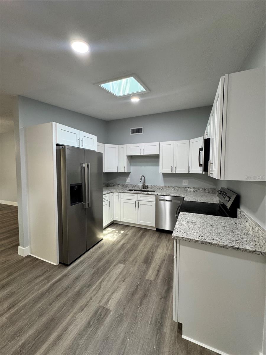 Image 13 of 18 For 248 Cedarwood Drive