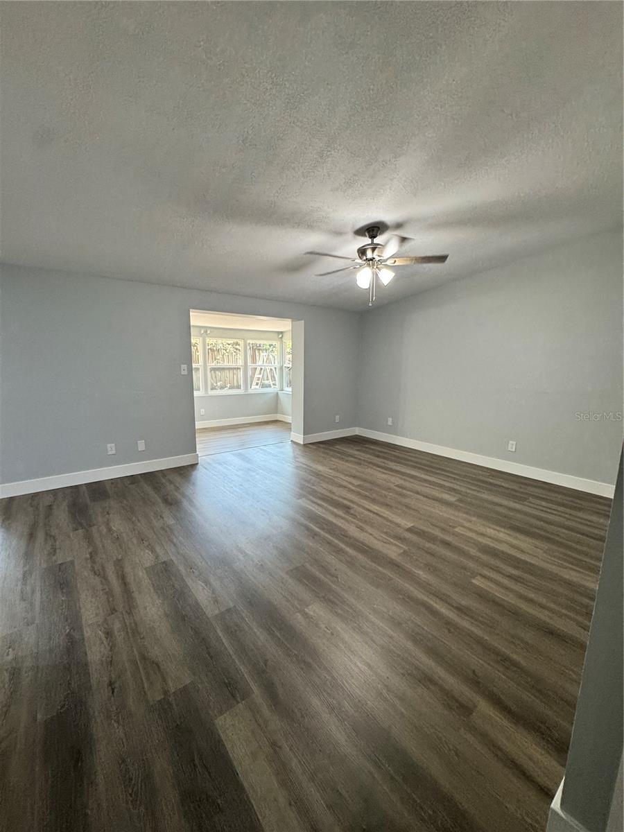 Image 5 of 18 For 248 Cedarwood Drive