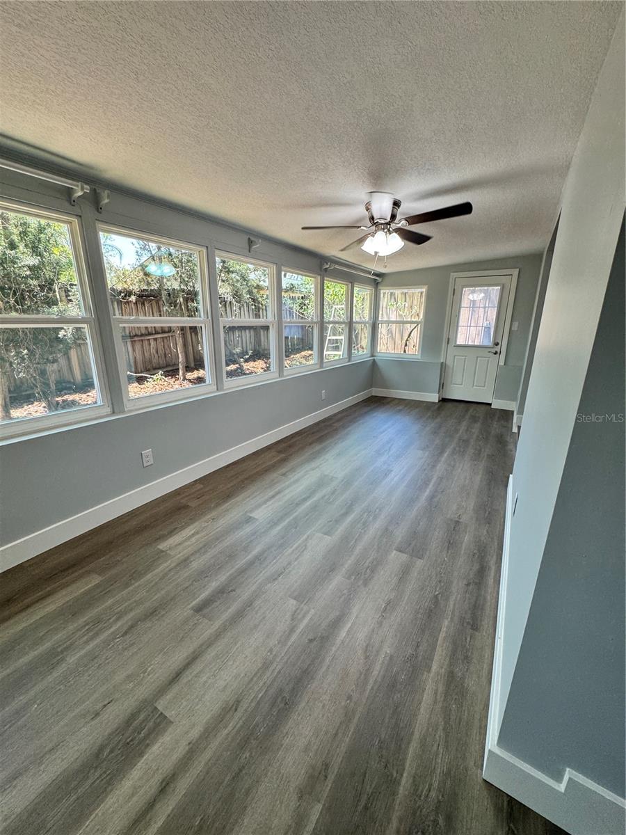 Image 9 of 18 For 248 Cedarwood Drive