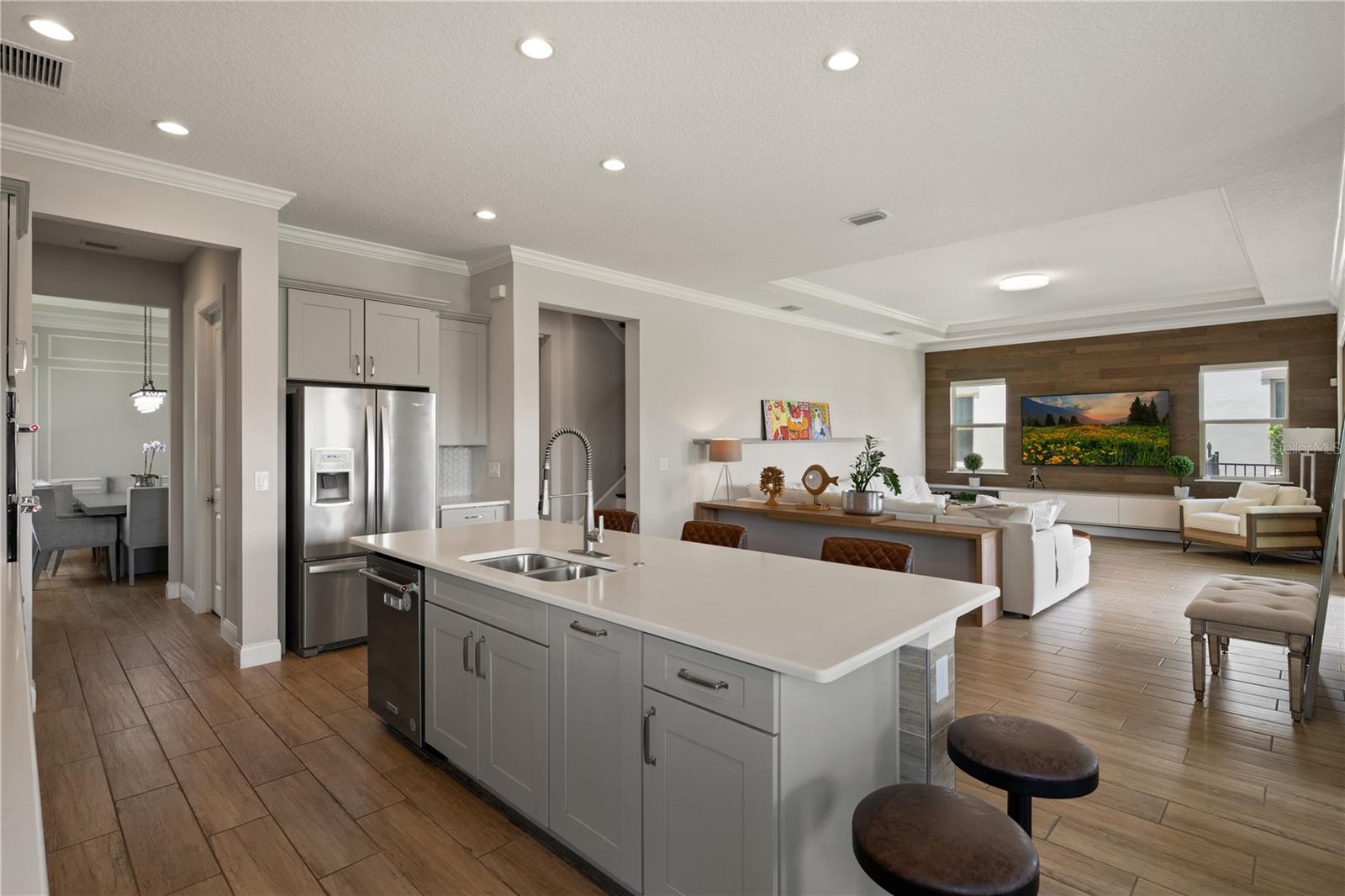 Image 10 of 40 For 10529 Royal Cypress Way