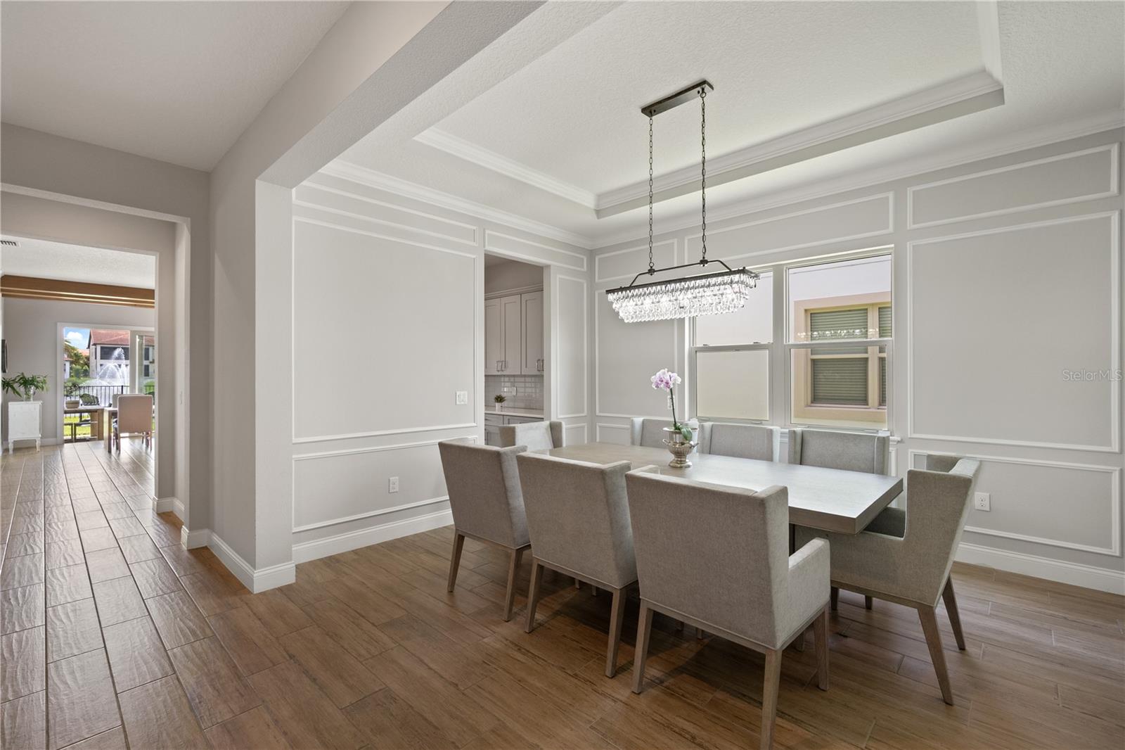 Image 12 of 40 For 10529 Royal Cypress Way