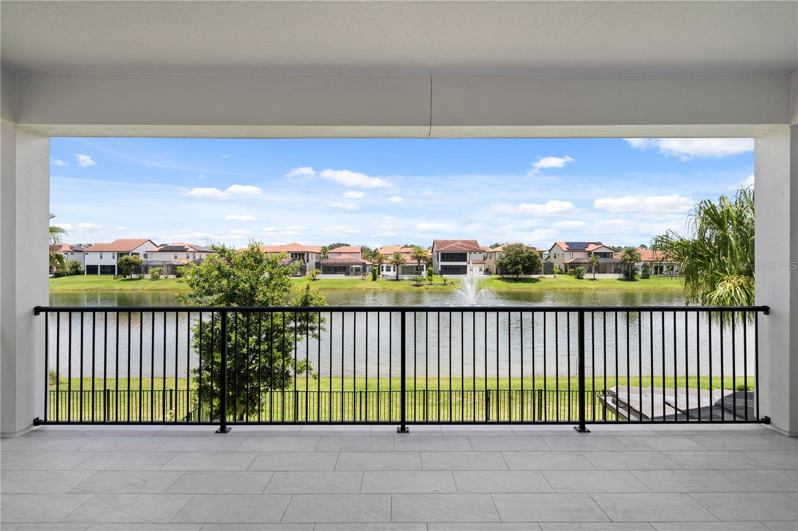 Image 18 of 40 For 10529 Royal Cypress Way