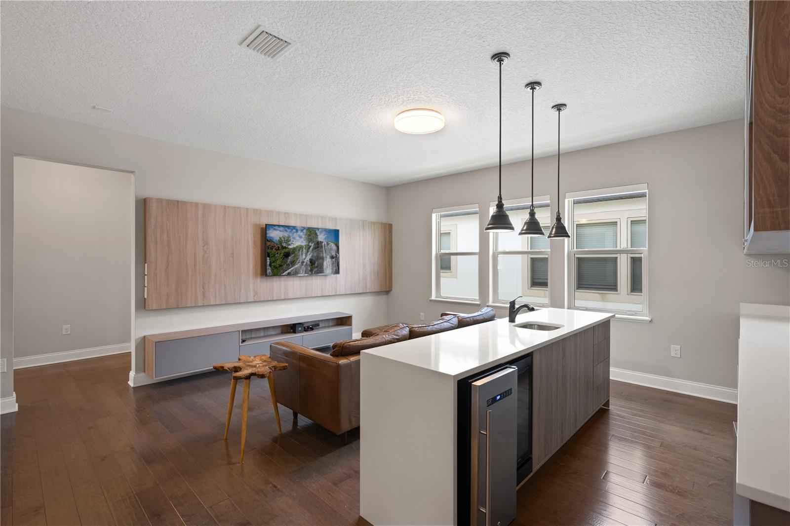Image 20 of 40 For 10529 Royal Cypress Way