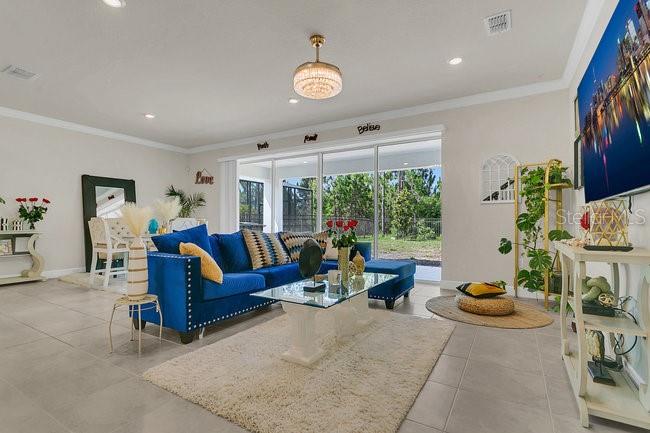 Image 10 of 46 For 2449 Southlawn Lane