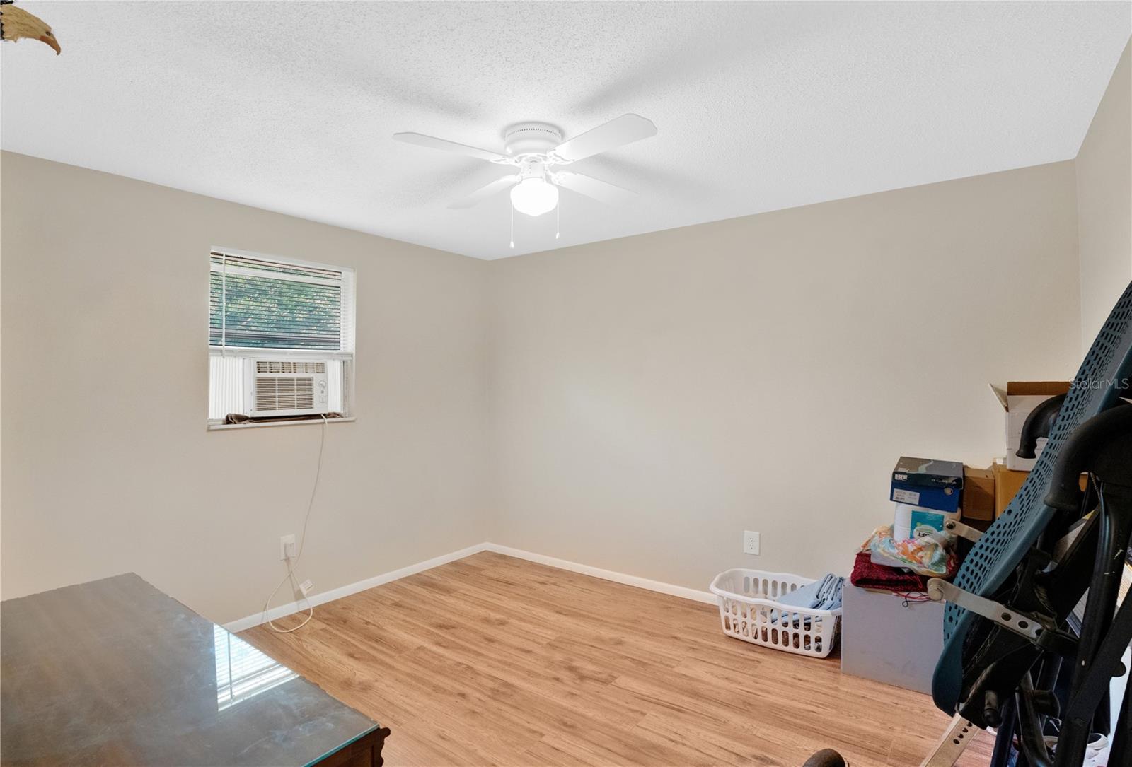 Image 12 of 22 For 2409 Garbelia Avenue
