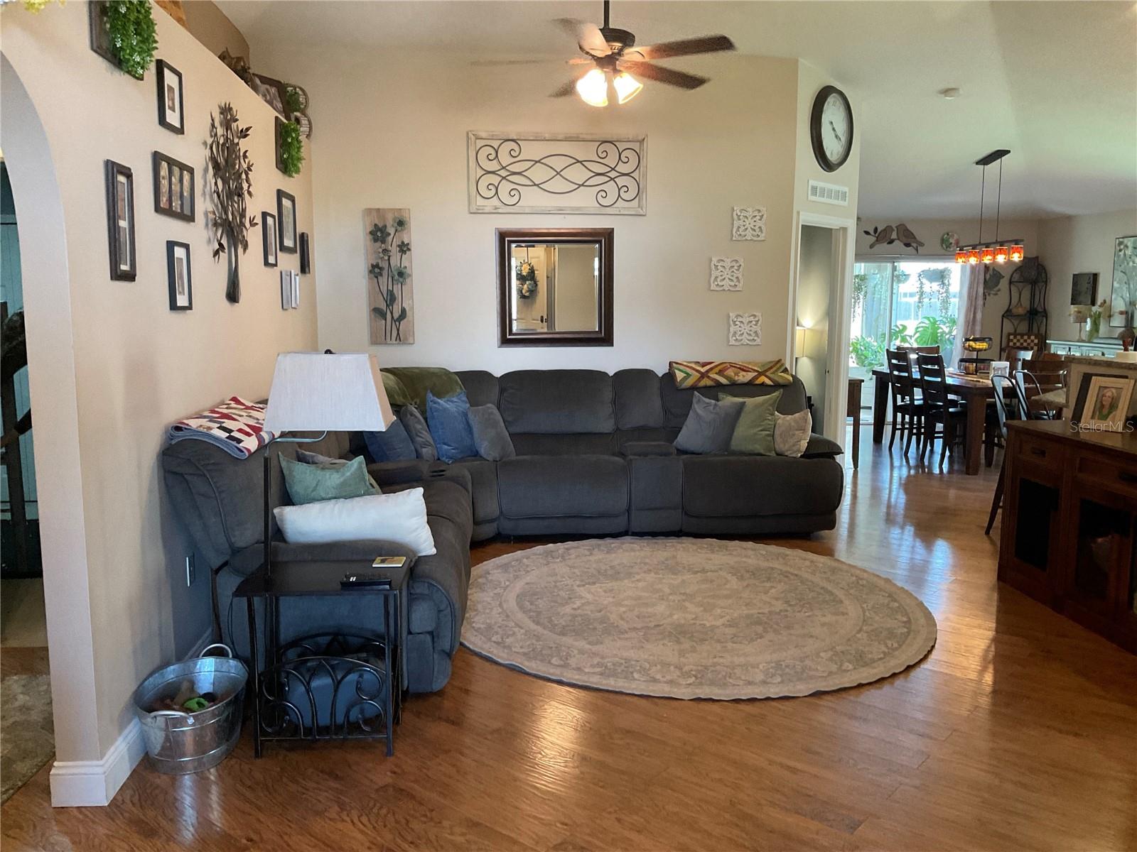 Image 3 of 38 For 2240 Savannah Boulevard