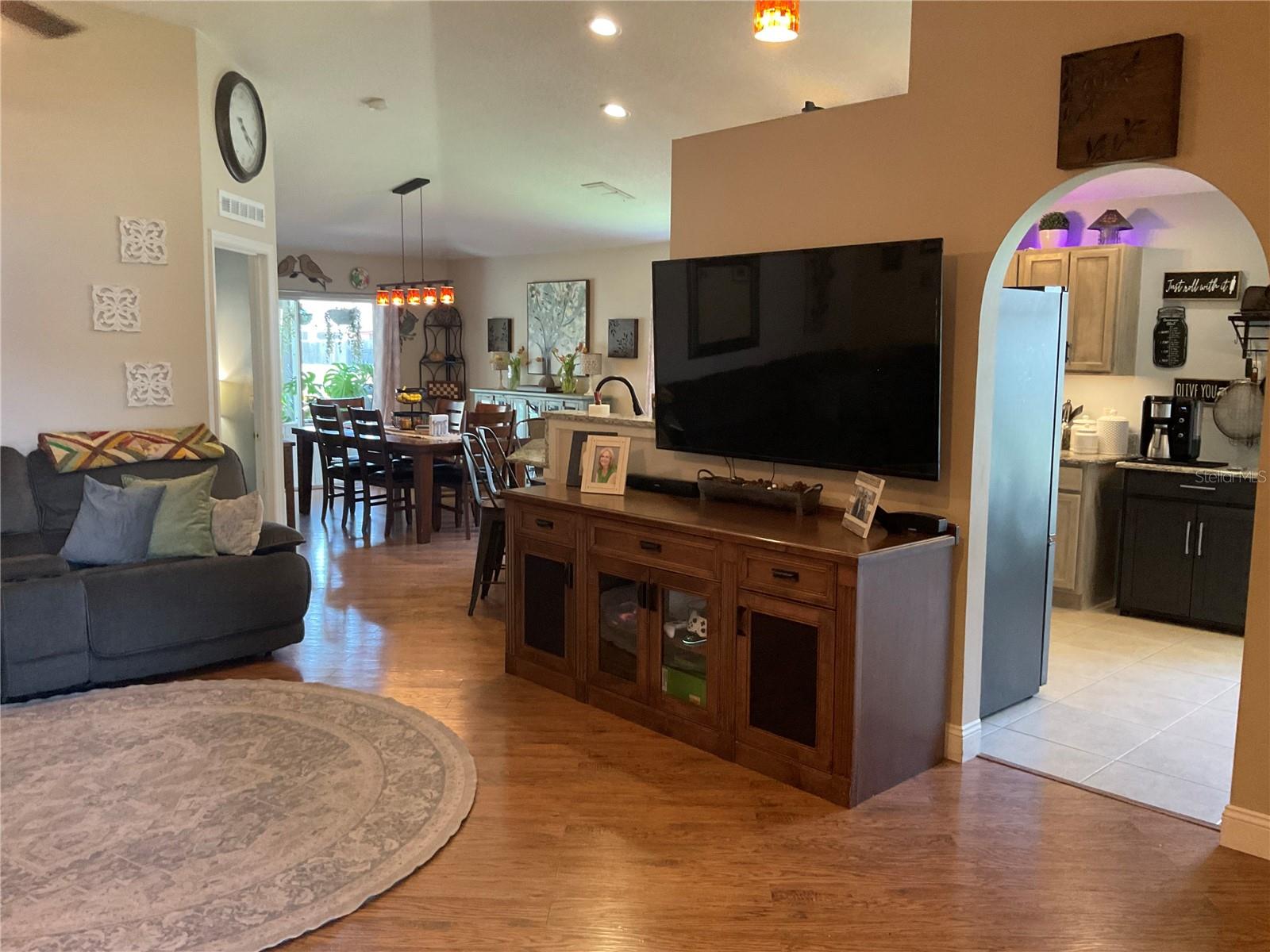 Image 6 of 38 For 2240 Savannah Boulevard