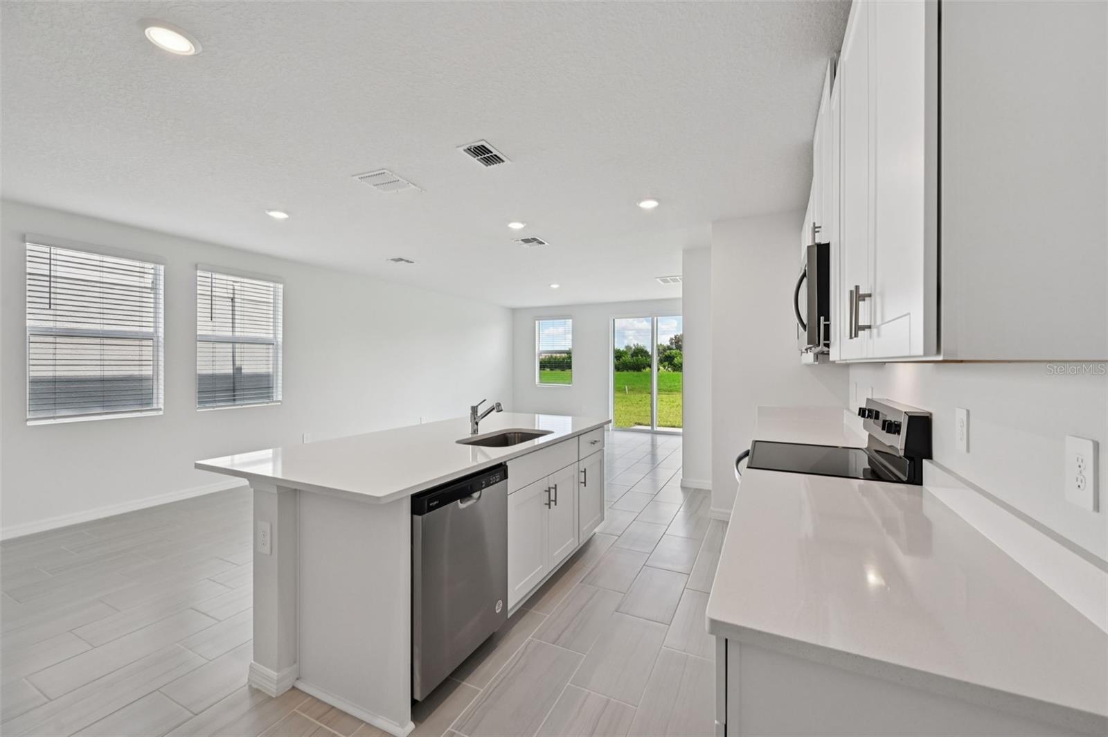 Image 21 of 32 For 14076 Crutchfield Court