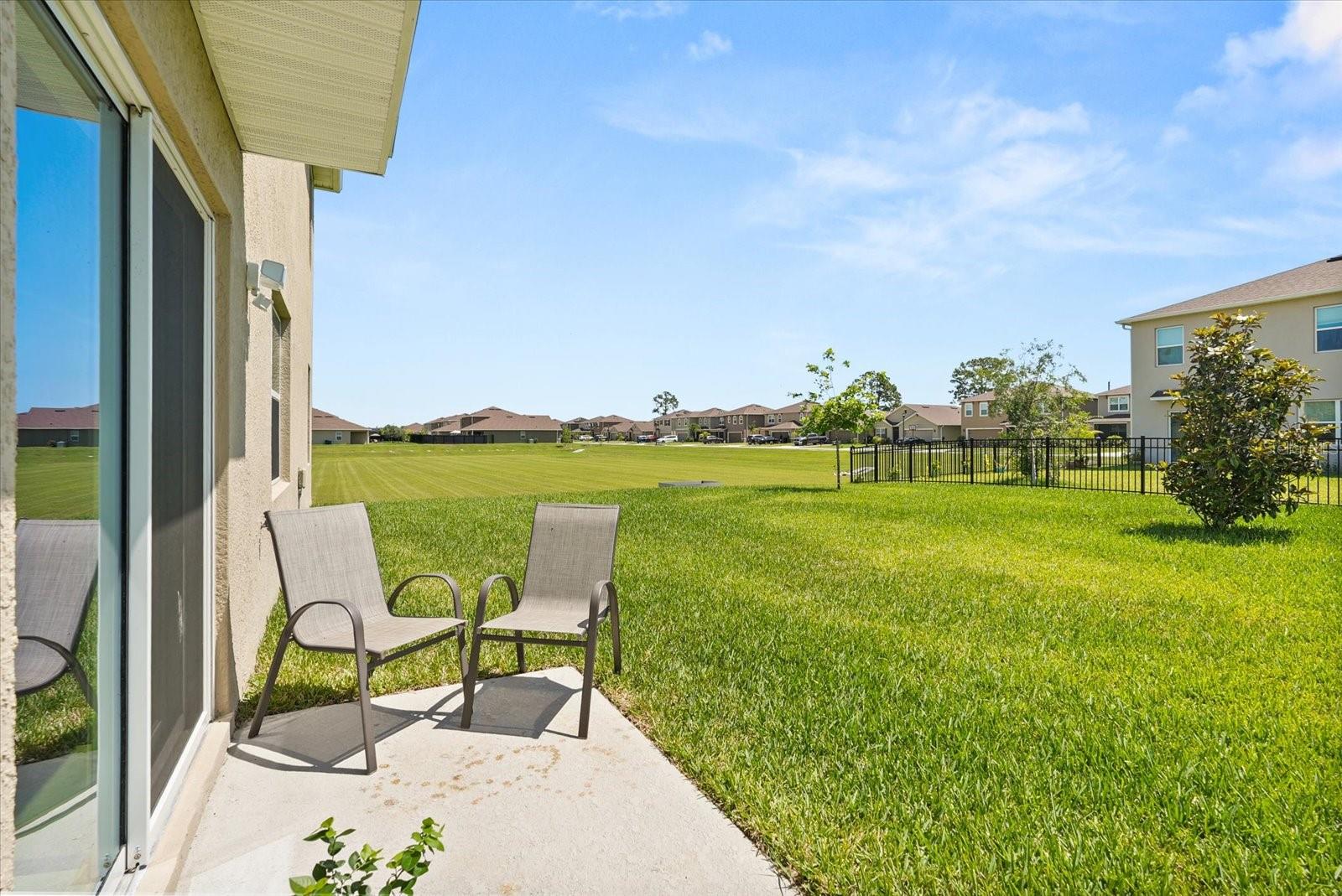 Image 31 of 50 For 850 Lazio Circle