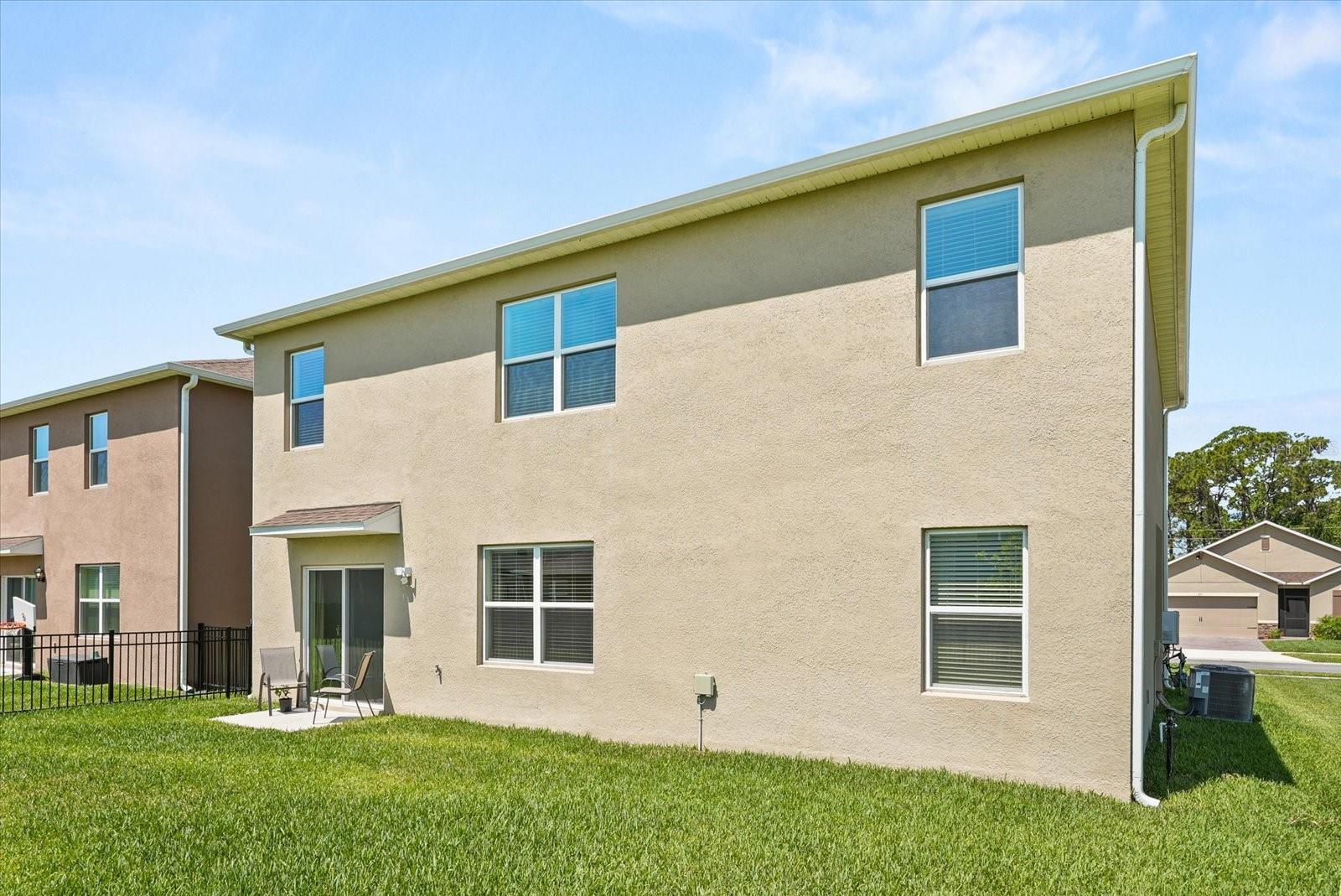 Image 32 of 50 For 850 Lazio Circle
