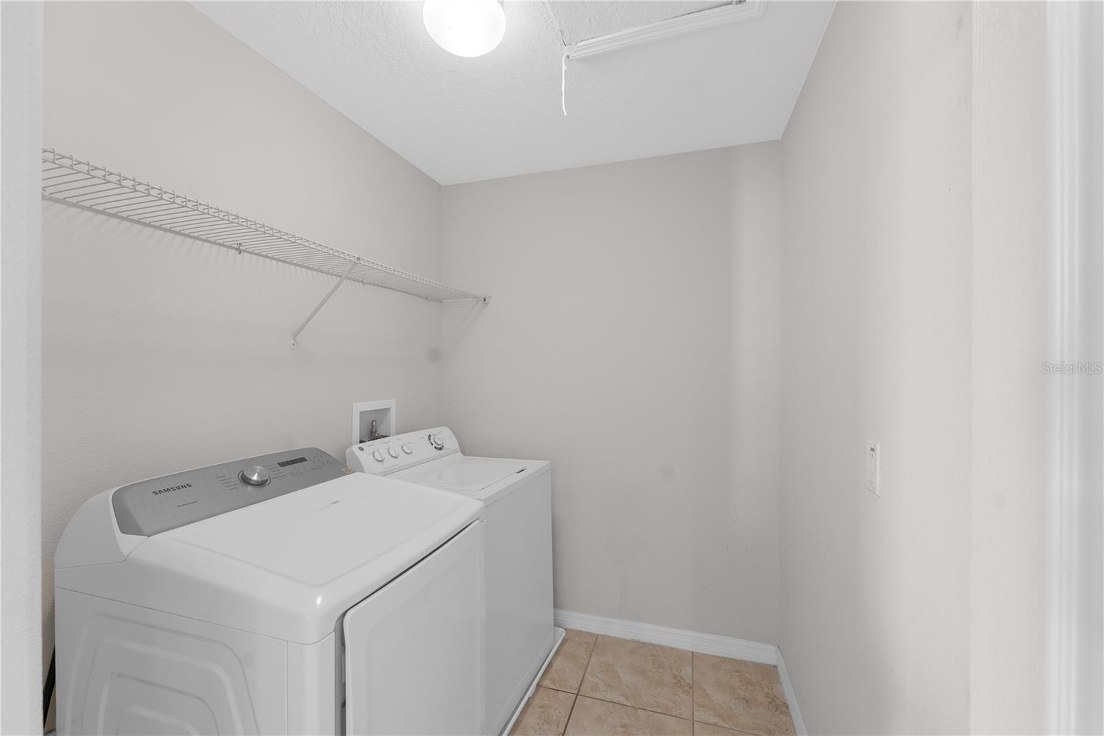 Image 13 of 42 For 1902 Hailsham Court