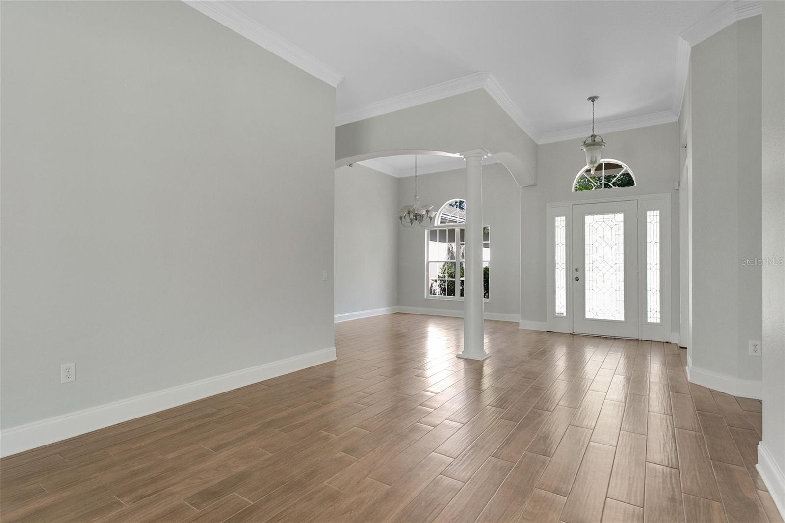 Image 6 of 34 For 7900 Saint Giles Place