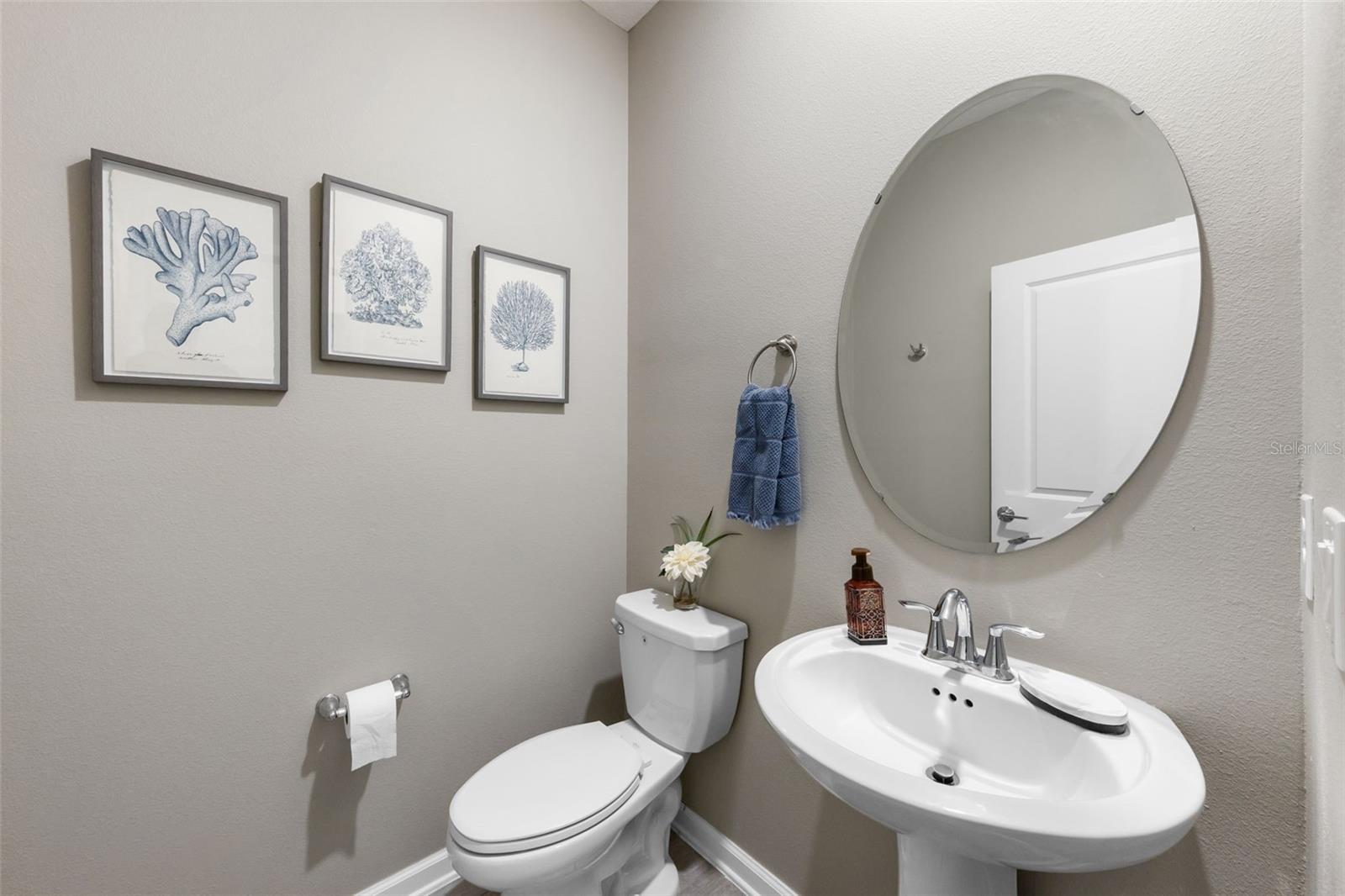 Image 14 of 65 For 816 Carmillion Court