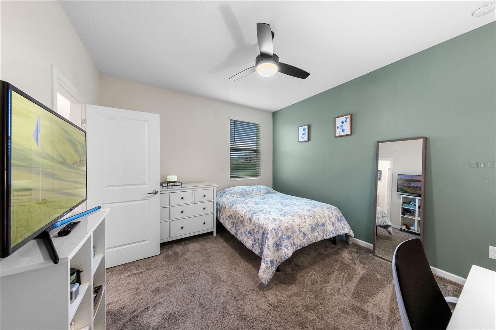 Image 26 of 65 For 816 Carmillion Court