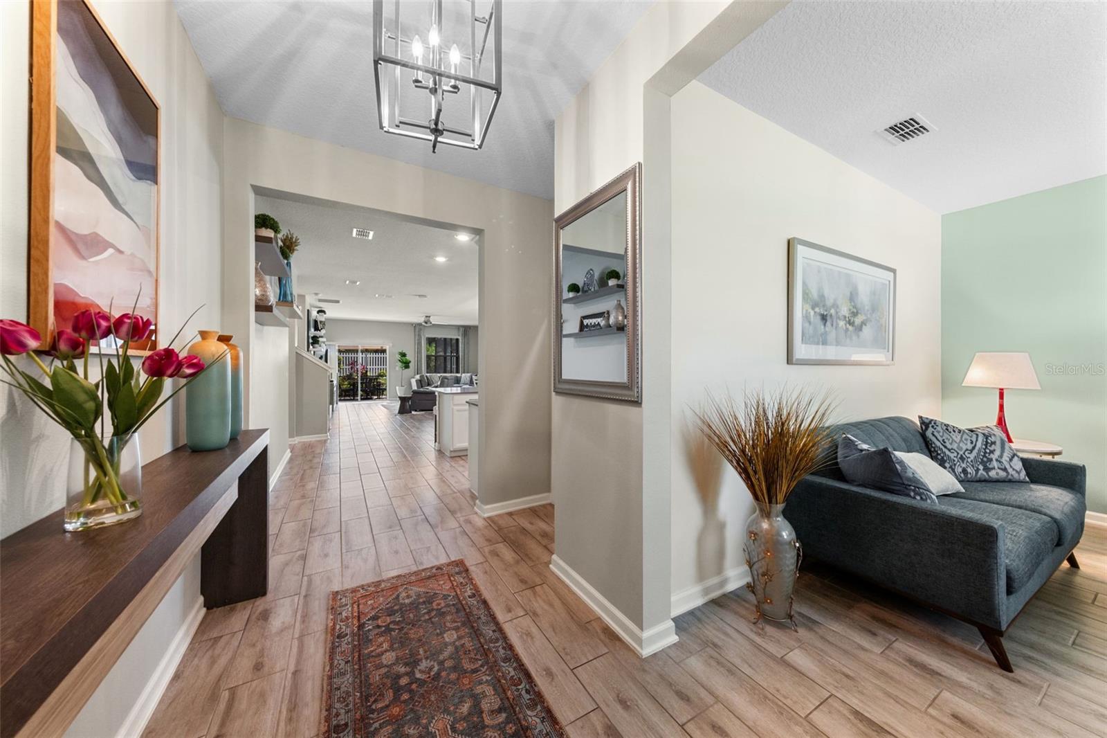 Image 3 of 65 For 816 Carmillion Court