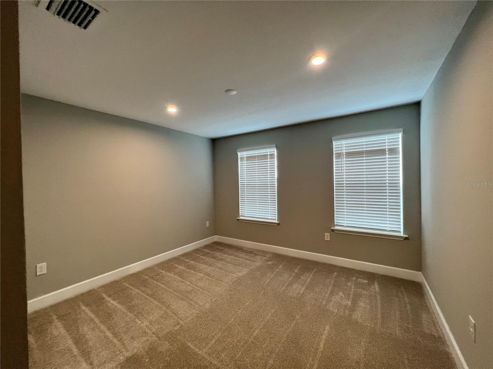 Image 13 of 20 For 5568 Vigo Loop