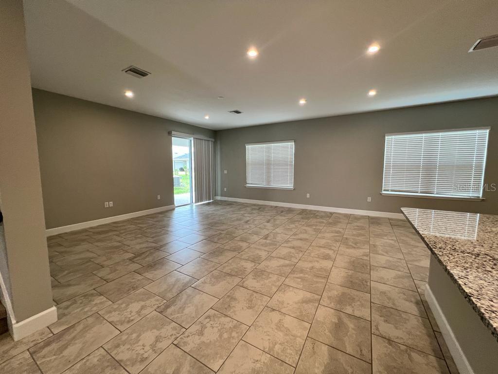 Image 5 of 20 For 5568 Vigo Loop