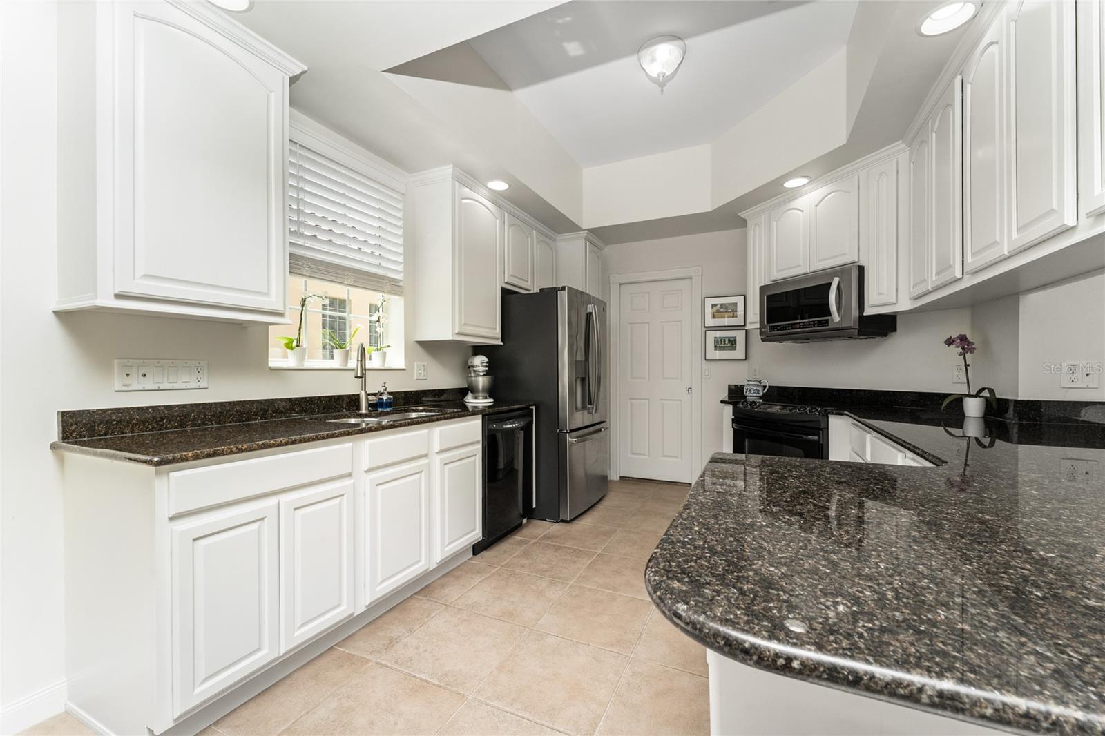 Image 16 of 55 For 12185 Obelia Lane