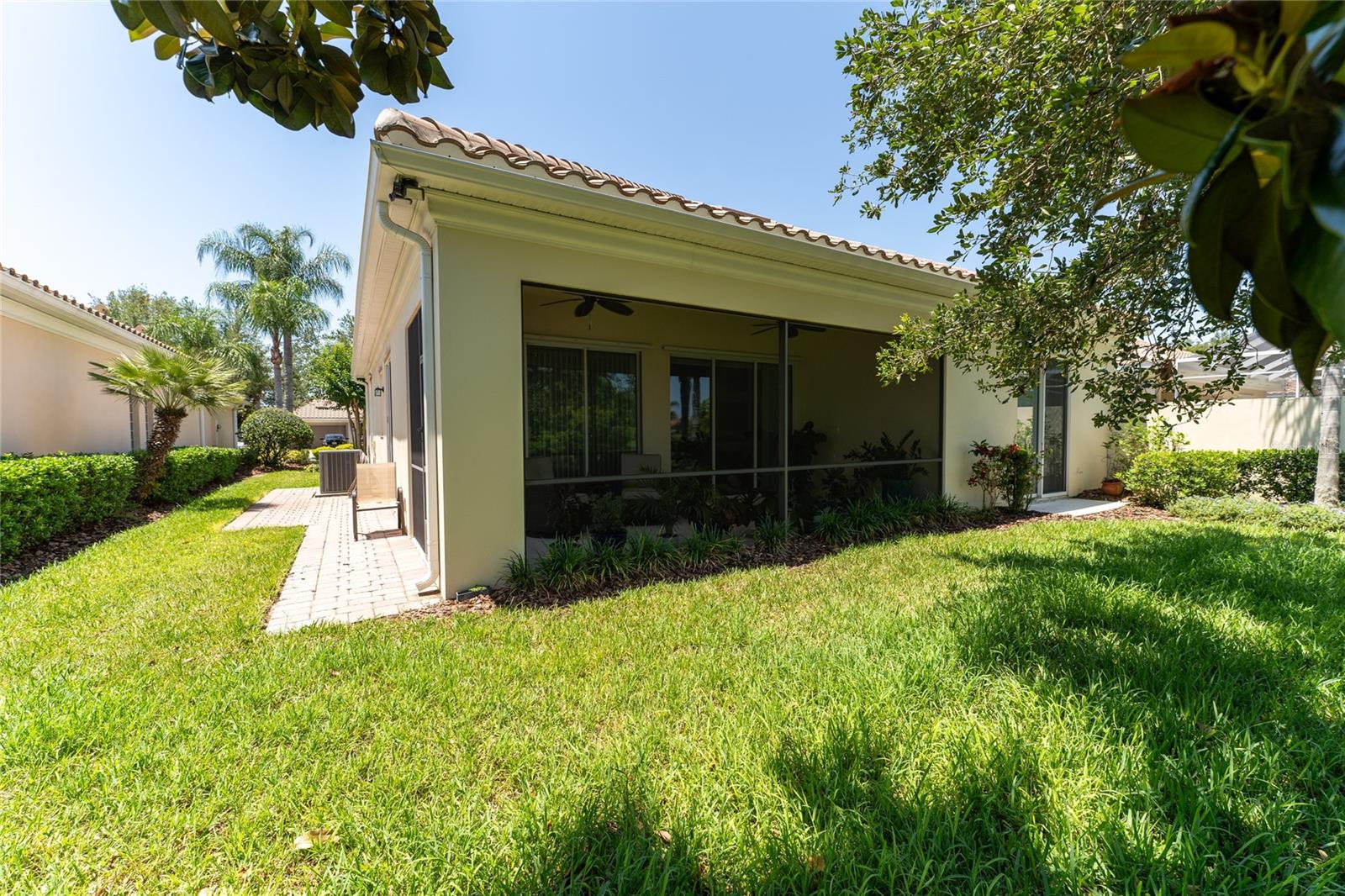 Image 40 of 55 For 12185 Obelia Lane