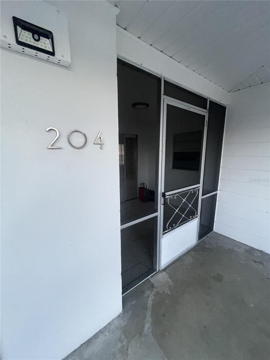 Image 2 of 19 For 1007 Florida Avenue 204