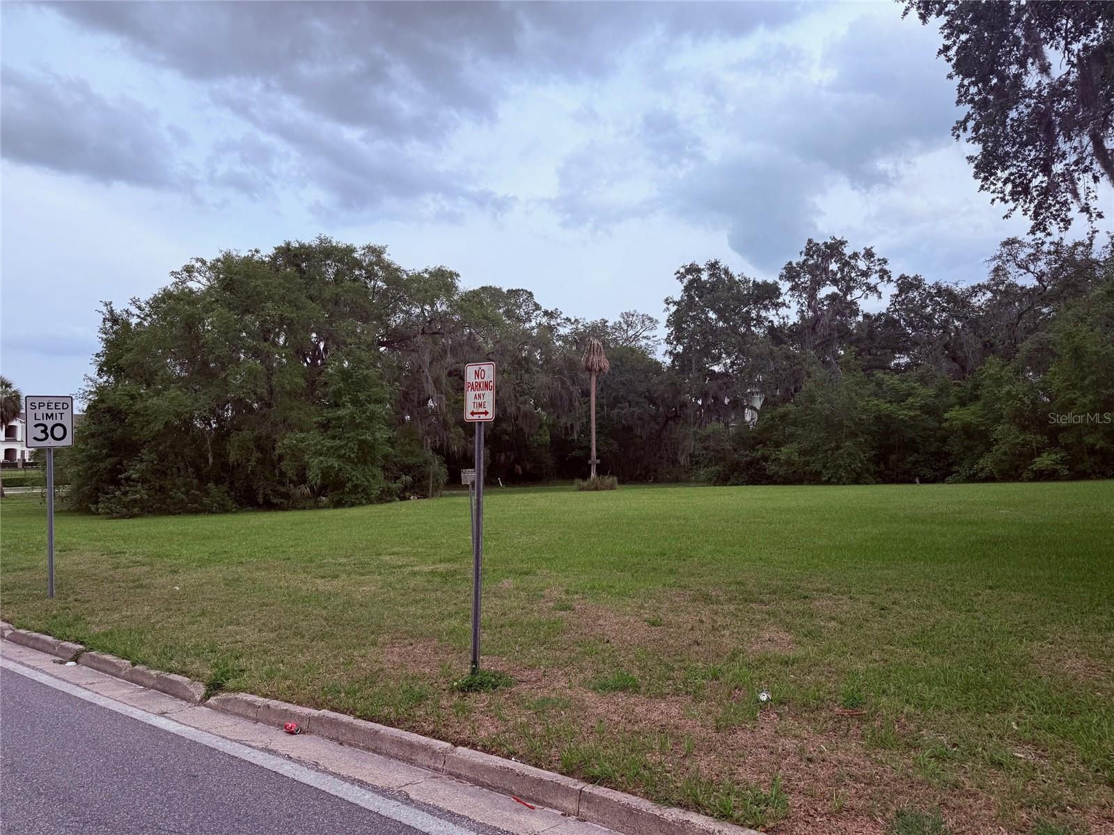 Image 3 of 11 For 1501 3rd Street