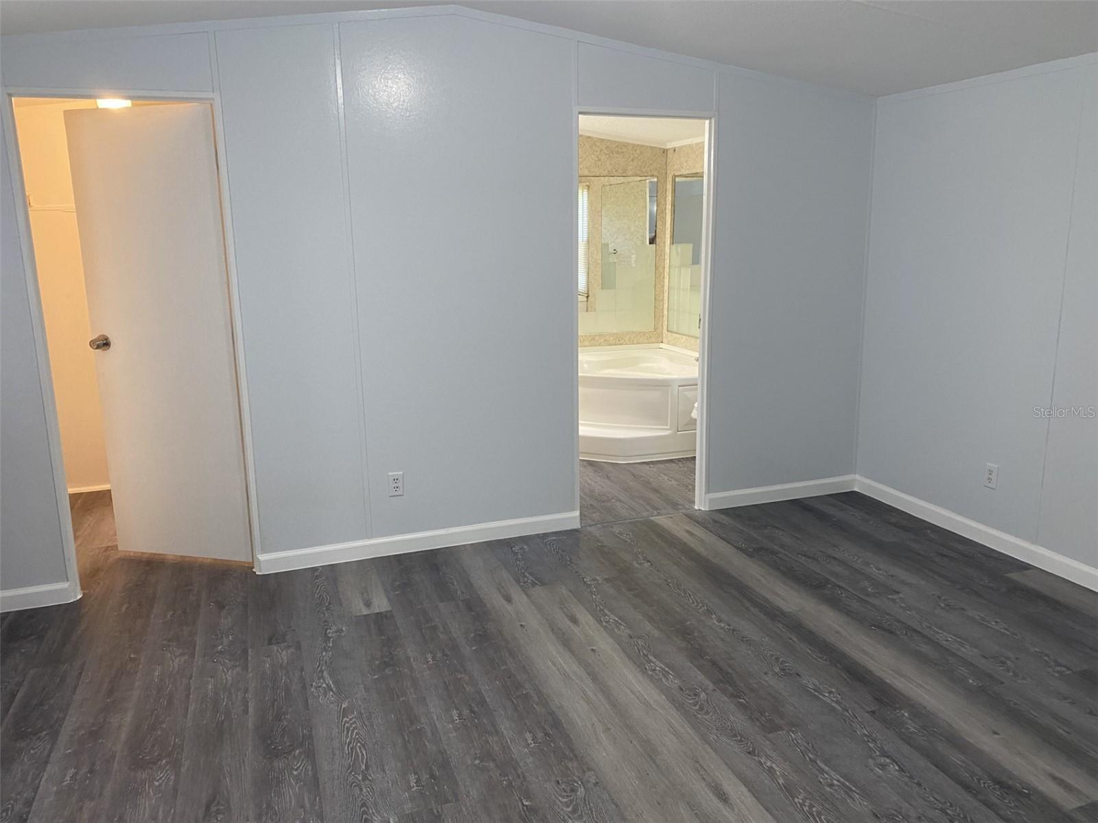 Image 7 of 23 For 1604 Vintage Street