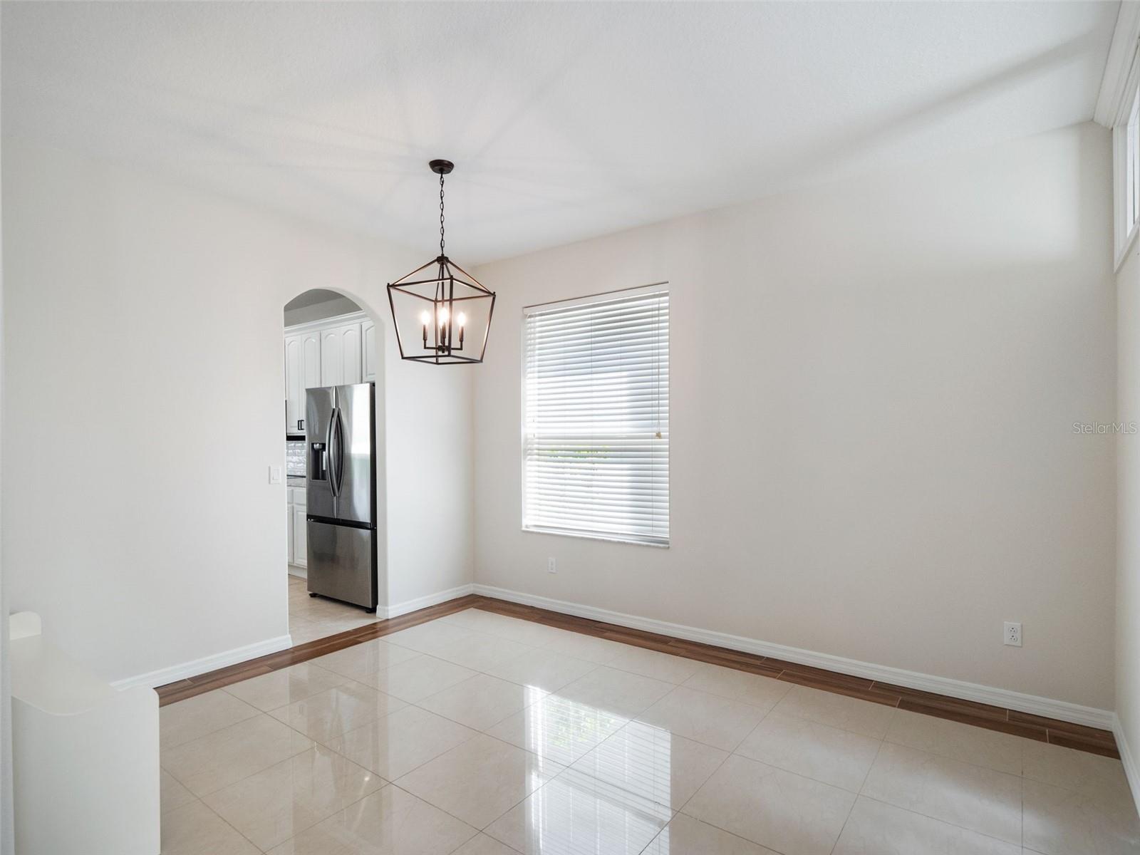 Image 21 of 50 For 13156 Hatherton Circle