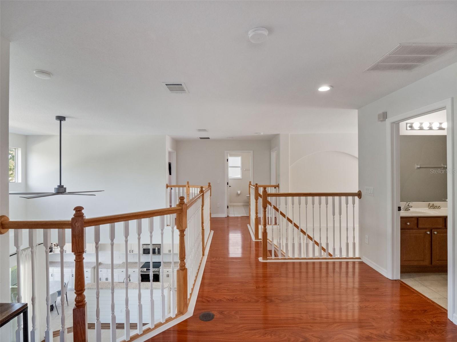 Image 25 of 50 For 13156 Hatherton Circle