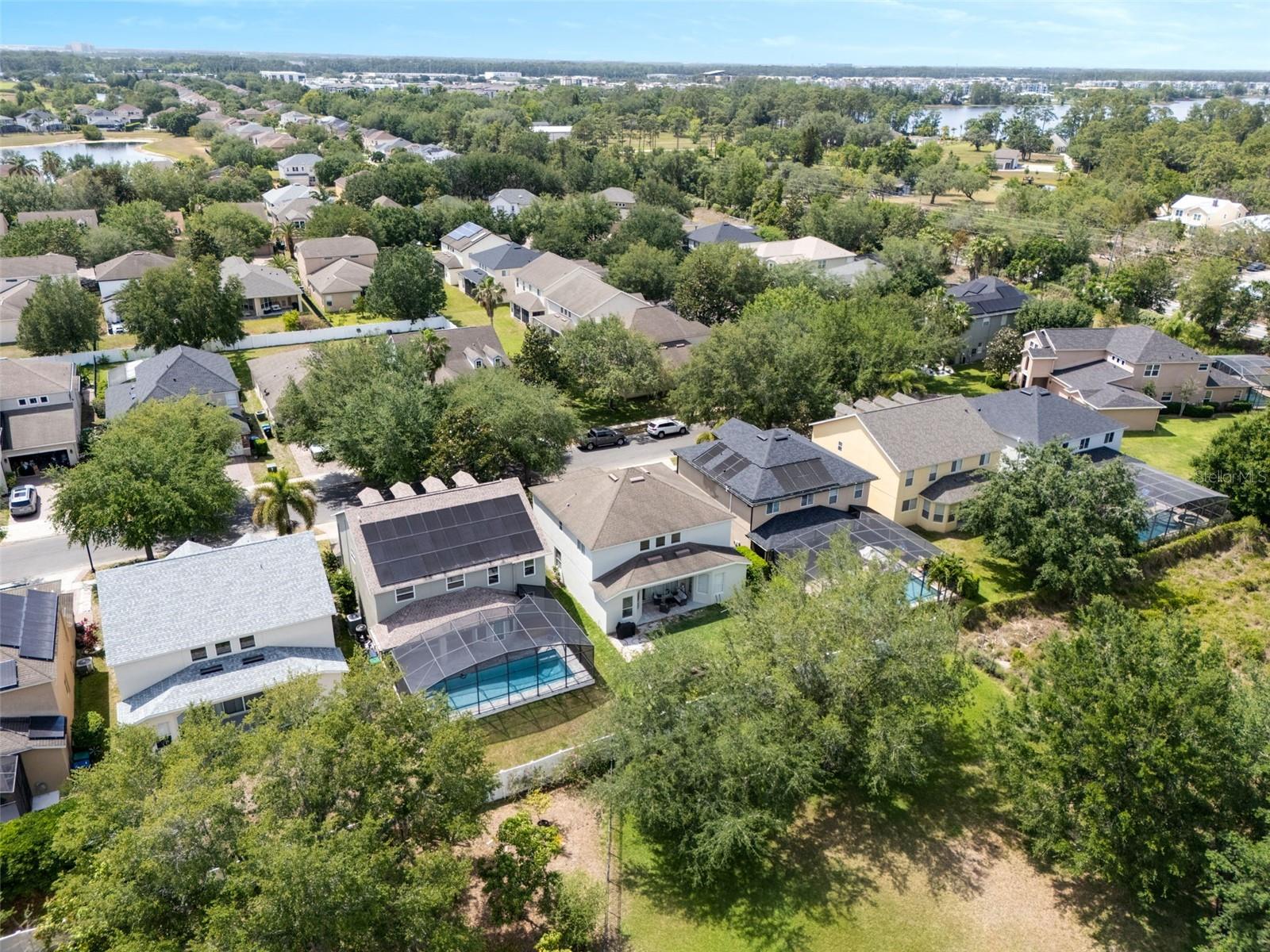 Image 46 of 50 For 13156 Hatherton Circle