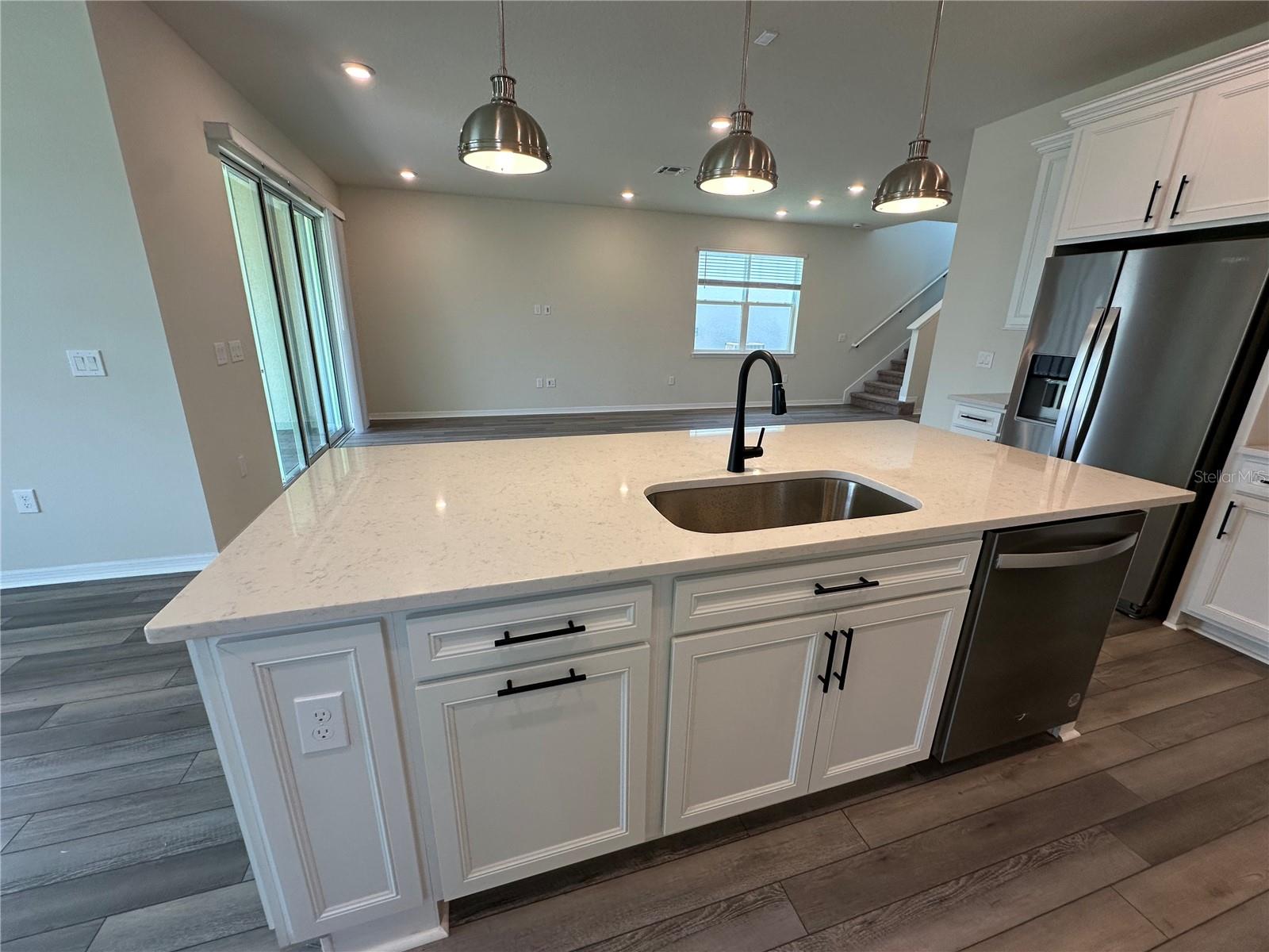 Image 18 of 64 For 10355 Parkview Reserve Lane